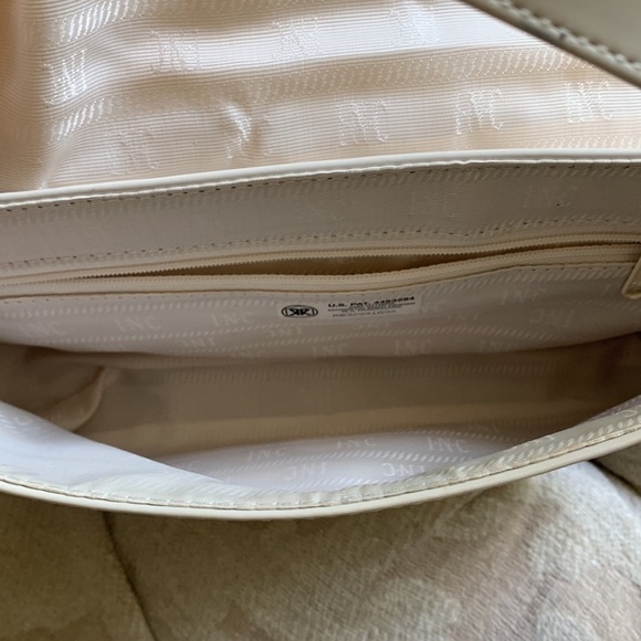 Shoulder bag INC cream colored - Picture 2 of 7